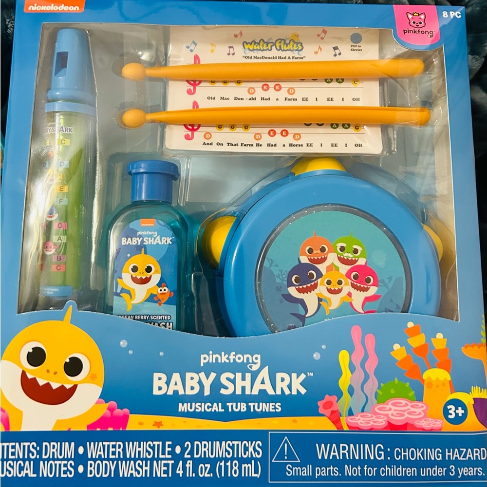 BABY SHARK MUSICAL TUNE BATH TOYS GIFT SET